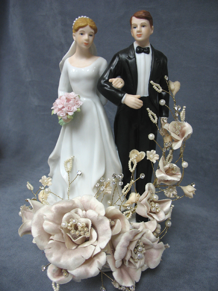 Hunting Wedding Cake Toppers Funny Wedding Cake Toppers Bride And Groom